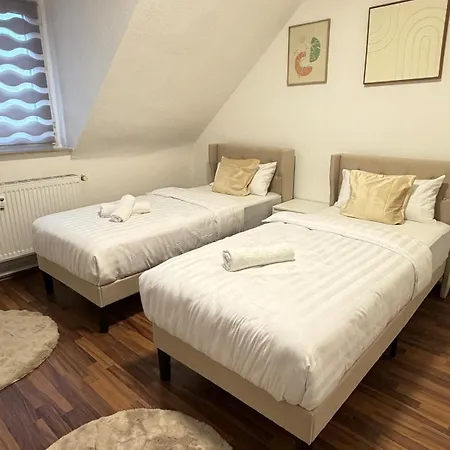 Moderne & Praktische Nahe Messe Appartement