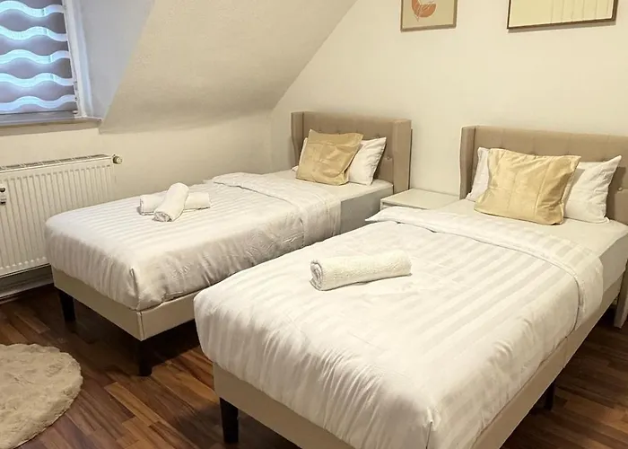 Moderne & Praktische Nahe Messe Lejlighed