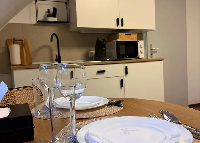 Moderne & Praktische Nahe Messe Essen